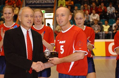 031102_3674.jpg 27576 byte