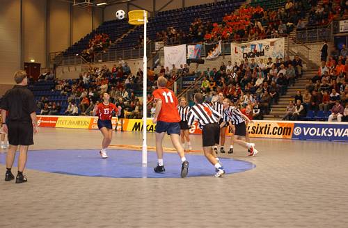 031102_3685.jpg 36039 byte