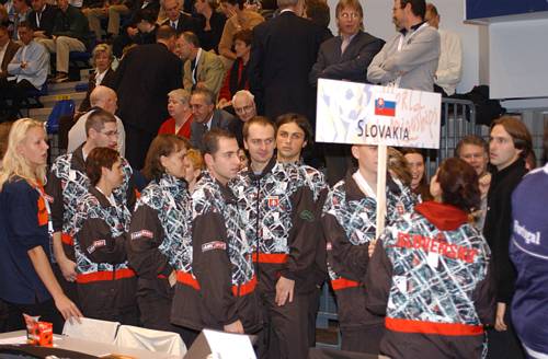 031102_3742.jpg 37223 byte