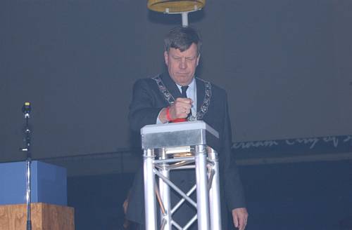 031102_3758.jpg 11803 byte