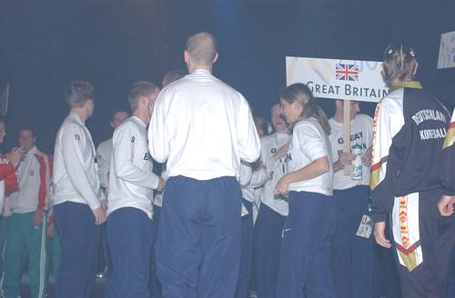 031102_3762.jpg 19339 byte