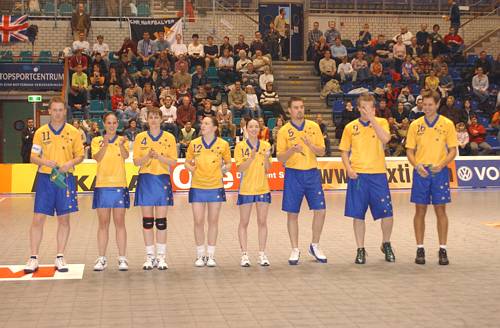 031102_3827.jpg 38218 byte