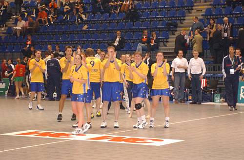 031102_3869.jpg 36887 byte