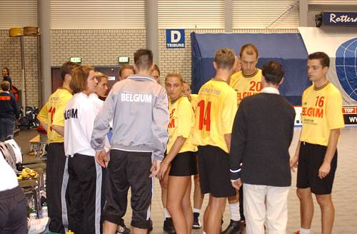 031102_3877.jpg 33820 byte