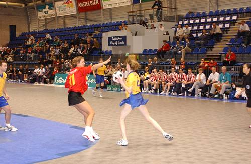 031104_3946.jpg 37166 byte