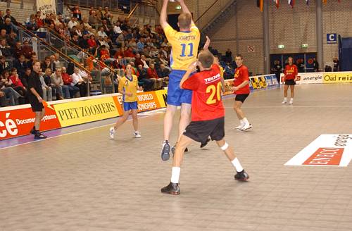 031104_3960.jpg 33812 byte