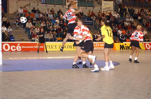 031104_4073.jpg 34012 byte