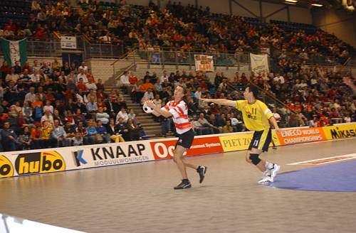 031104_4168.jpg 34900 byte