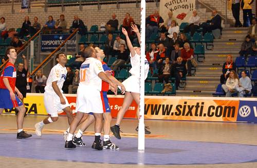 031105_4345.jpg 37657 byte