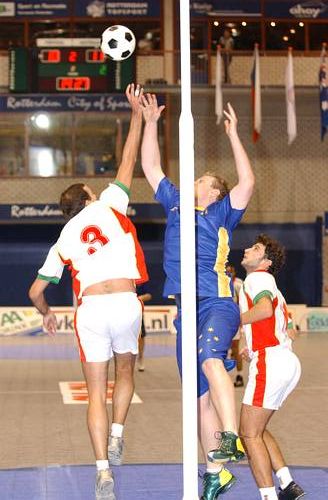 031106_4728.jpg 37477 byte