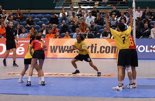 031108_5275.jpg 37577 byte