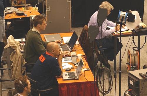 031108_5390.jpg 36405 byte