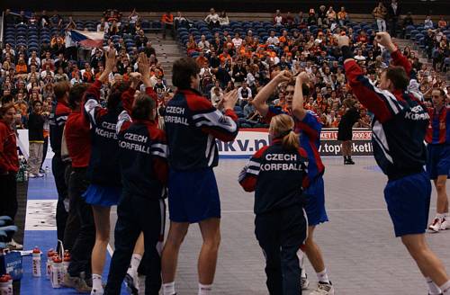 031109_5653.jpg 37911 byte