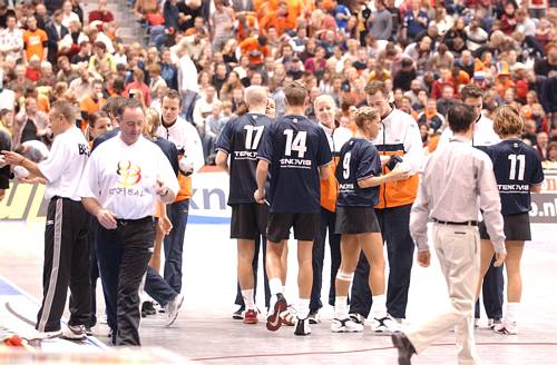 031109_5677.jpg 42716 byte