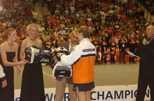 031109_5836.jpg 34508 byte