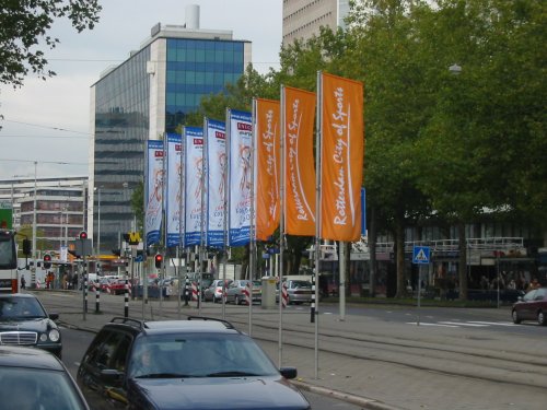 Voor het stadhuis richting Hofplein